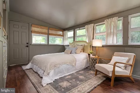 Bedroom - 1740 Quantico Rd, Edgewater, MD 21037 photo 3 of 4