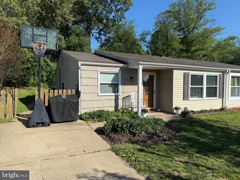 8273 Sebring Ct, Severn, MD 21144