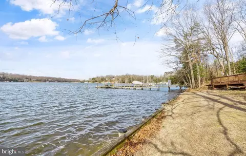 86 Riverside Dr, Severna Park, MD 21146