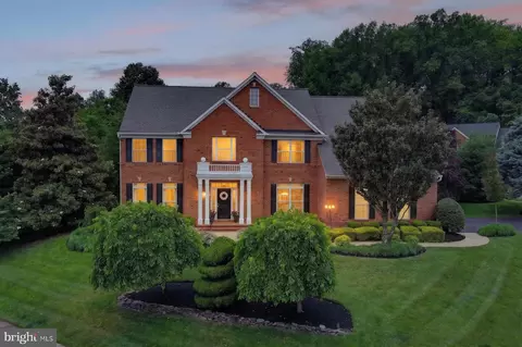 9 Sewall Ct, Edgewater, MD 21037