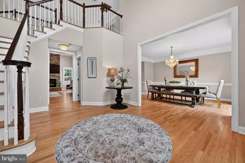 Entry Way - 9 Sewall Ct, Edgewater, MD 21037 photo 2 of 14