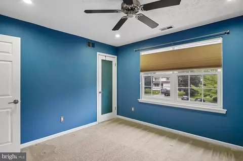 Bedroom - 998 Miles Ct, Arnold, MD 21012 photo 2 of 2