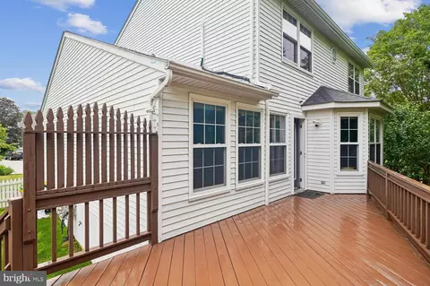 Exterior - 998 Miles Ct, Arnold, MD 21012 photo 3 of 13