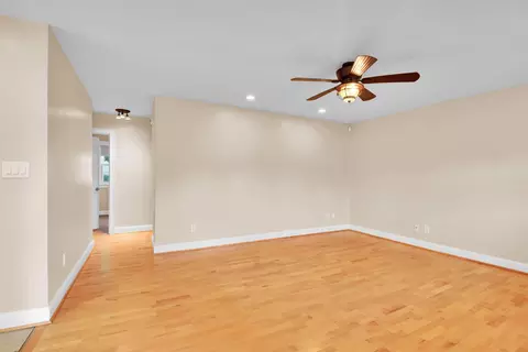 Living - 7729 Vena Ct, Pasadena, MD 21122 photo 1 of 4