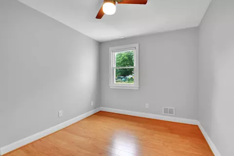 Bedroom - 7729 Vena Ct, Pasadena, MD 21122 photo 4 of 5