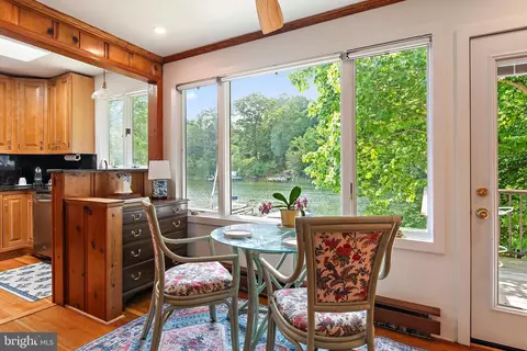 Dining - 1448 Westway, Arnold, MD 21012 photo 5 of 6