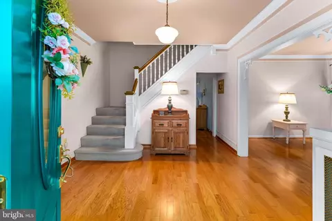 Entry Way - 102 7th Ave, Baltimore, MD 21225 photo 1 of 6