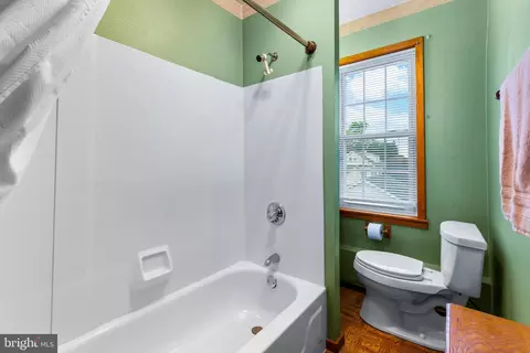 Bath - 102 7th Ave, Baltimore, MD 21225 photo 4 of 5