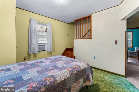 Bedroom - 102 7th Ave, Baltimore, MD 21225 photo 3 of 8
