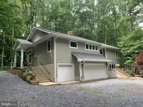 3633 Patuxent River Rd, Davidsonville, MD 21035