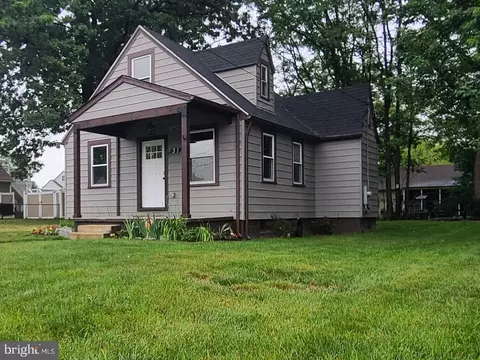 31 1st Ave, Glen Burnie, MD 21060