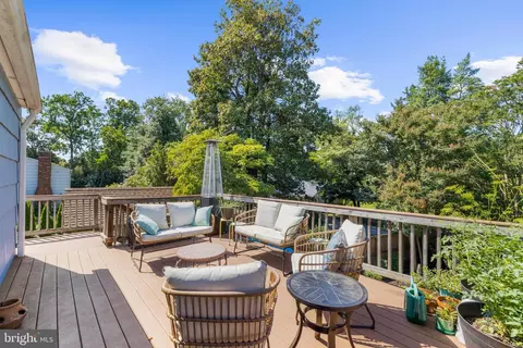 Exterior - 198 W Paddock Cir, Arnold, MD 21012 photo 6 of 21