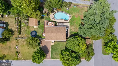 View/Area - 198 W Paddock Cir, Arnold, MD 21012 photo 2 of 14