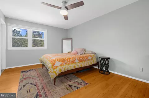 Bedroom - 198 W Paddock Cir, Arnold, MD 21012 photo 1 of 8