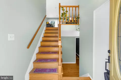Entry Way - 198 W Paddock Cir, Arnold, MD 21012 photo 1 of 1