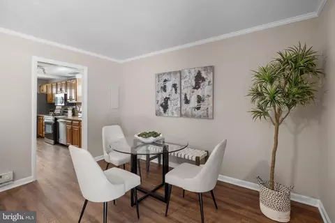 Dining - 8582 Beacon Point Rd, Pasadena, MD 21122 photo 1 of 1