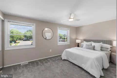 Bedroom - 8582 Beacon Point Rd, Pasadena, MD 21122 photo 1 of 4