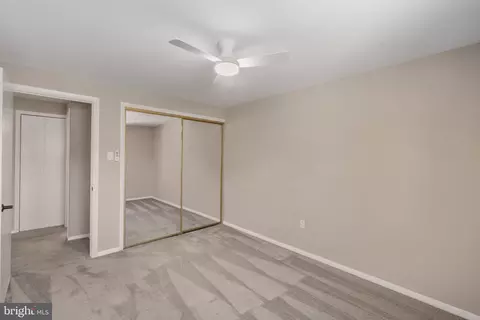 Bedroom - 8582 Beacon Point Rd, Pasadena, MD 21122 photo 3 of 4