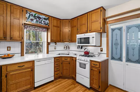 Kitchen - 7007 Dover Ave, North Beach, MD 20714 photo 2 of 3