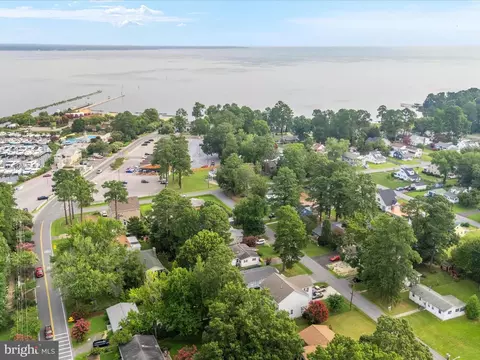 View/Area - 7007 Dover Ave, North Beach, MD 20714 photo 6 of 14