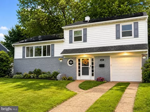 635 Baylor Rd, Glen Burnie, MD 21061