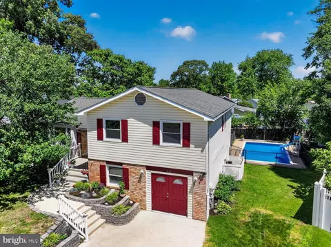 422 Ridgeview Ct, Arnold, MD 21012