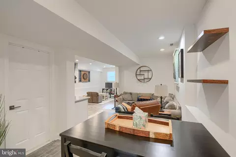 Entry Way - 926 Central St, Annapolis, MD 21401 photo 10 of 10