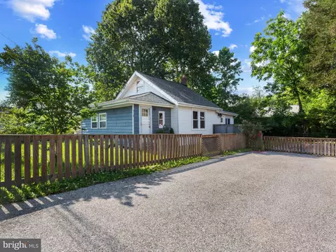 519 Highland Dr, Edgewater, MD 21037