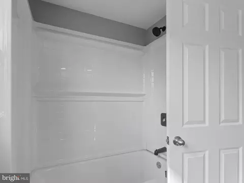 Entry Way - 519 Highland Dr, Edgewater, MD 21037 photo 8 of 8