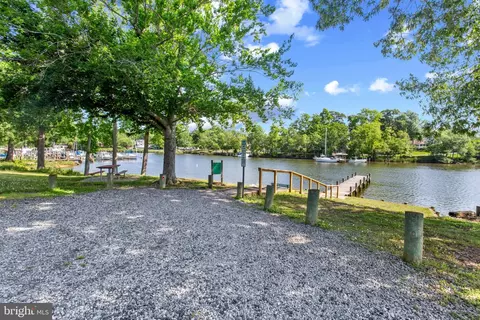 Exterior - 519 Highland Dr, Edgewater, MD 21037 photo 2 of 9