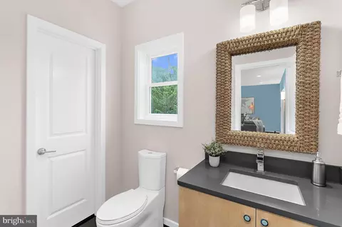 Bath - 1203 Shore Dr, Edgewater, MD 21037 photo 1 of 2