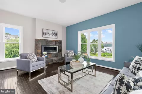 Living - 1203 Shore Dr, Edgewater, MD 21037 photo 3 of 3