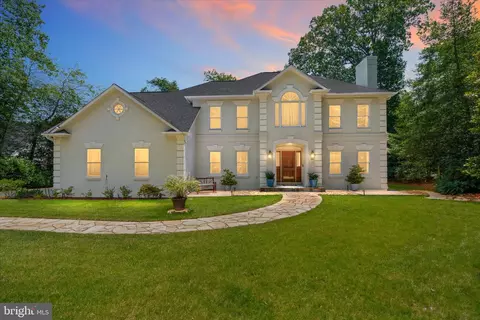 978 Stonington Dr, Arnold, MD 21012