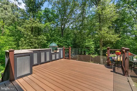 Exterior - 8250 Railroad Ave, Pasadena, MD 21122 photo 1 of 5