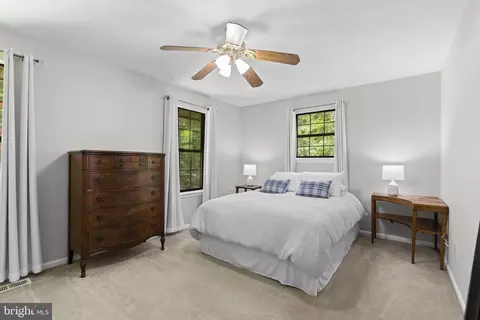 Bedroom - 8250 Railroad Ave, Pasadena, MD 21122 photo 3 of 6