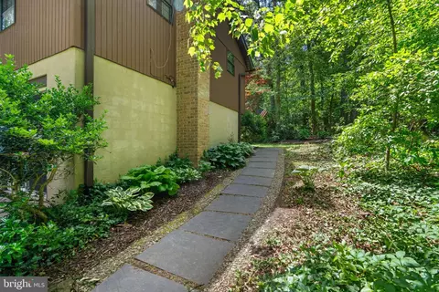 Exterior - 8250 Railroad Ave, Pasadena, MD 21122 photo 3 of 5