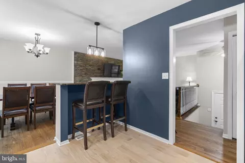 Entry Way - 8250 Railroad Ave, Pasadena, MD 21122 photo 3 of 3