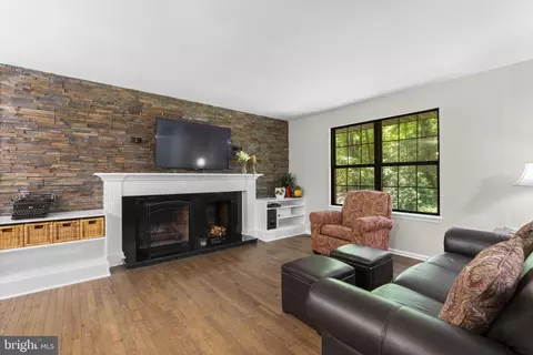 Other - 8250 Railroad Ave, Pasadena, MD 21122 photo 4 of 18