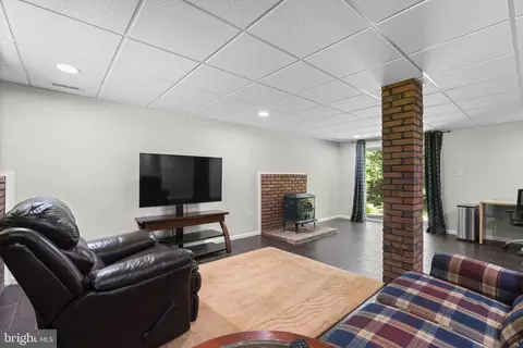 Other - 8250 Railroad Ave, Pasadena, MD 21122 photo 9 of 18