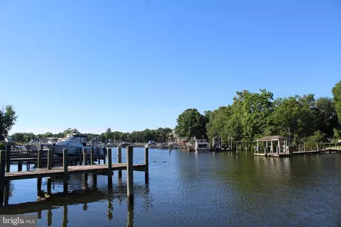 View/Area - 40 Johnson Rd, Pasadena, MD 21122 photo 1 of 2