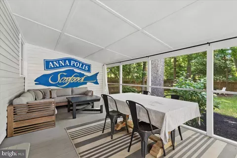 Exterior - 2648 Ogleton Rd, Annapolis, MD 21403 photo 2 of 12
