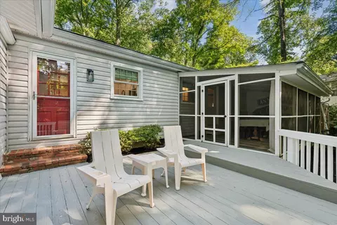 Exterior - 2648 Ogleton Rd, Annapolis, MD 21403 photo 3 of 12