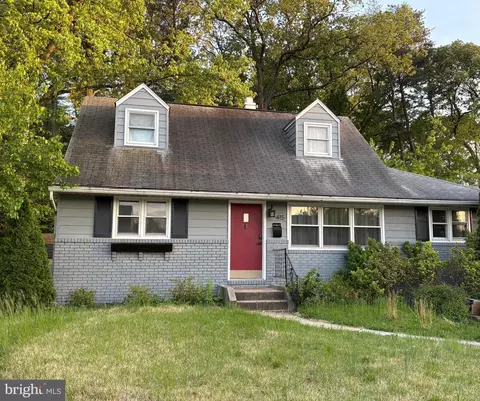 415 Baylor Rd, Glen Burnie, MD 21061