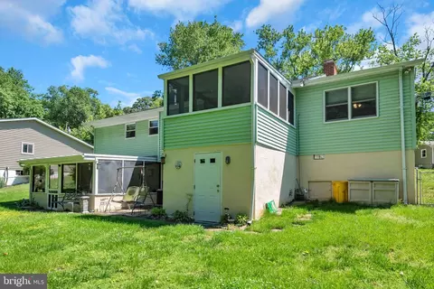 Exterior - 1410 Mariner Dr, Arnold, MD 21012 photo 5 of 8