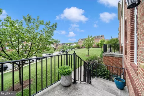 7673 Elmcrest Rd, Hanover, MD 21076
