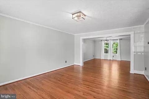 Living - 1227 Sedge Ct, Pasadena, MD 21122 photo 3 of 5