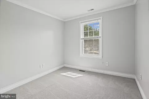 Bedroom - 1227 Sedge Ct, Pasadena, MD 21122 photo 4 of 7