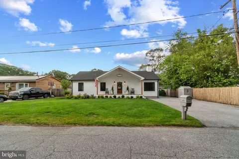 Other - 428 Royal Beach Rd, Pasadena, MD 21122 photo 8 of 11