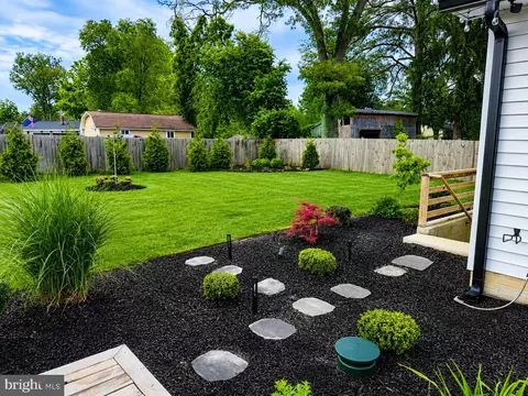 Exterior - 428 Royal Beach Rd, Pasadena, MD 21122 photo 14 of 17