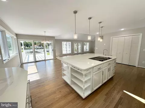 Kitchen - 4958 Lerch Dr, Shady Side, MD 20764 photo 8 of 9